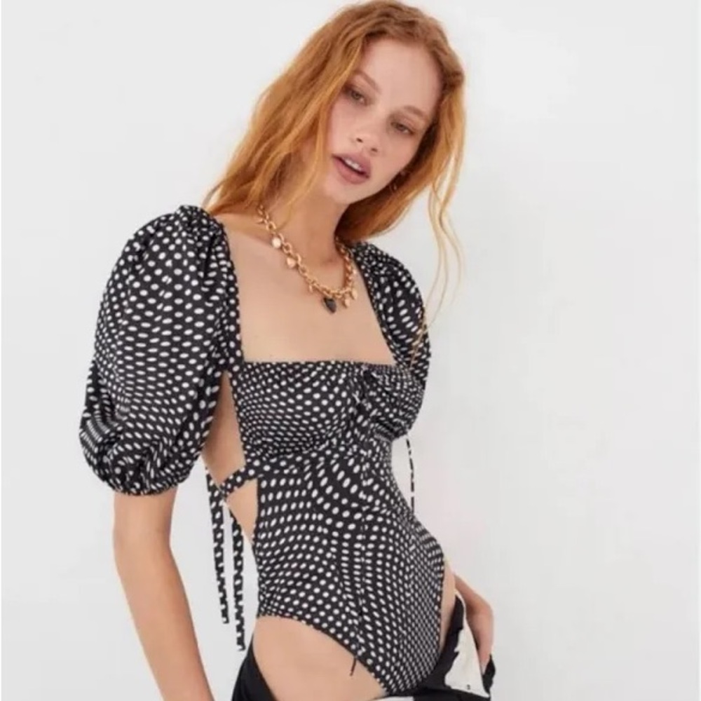 For love and Lemons Polka Dot Puff Sleeve bodysuit